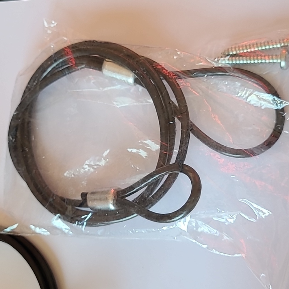 2 Chainable Locks - Picture 3 of 3